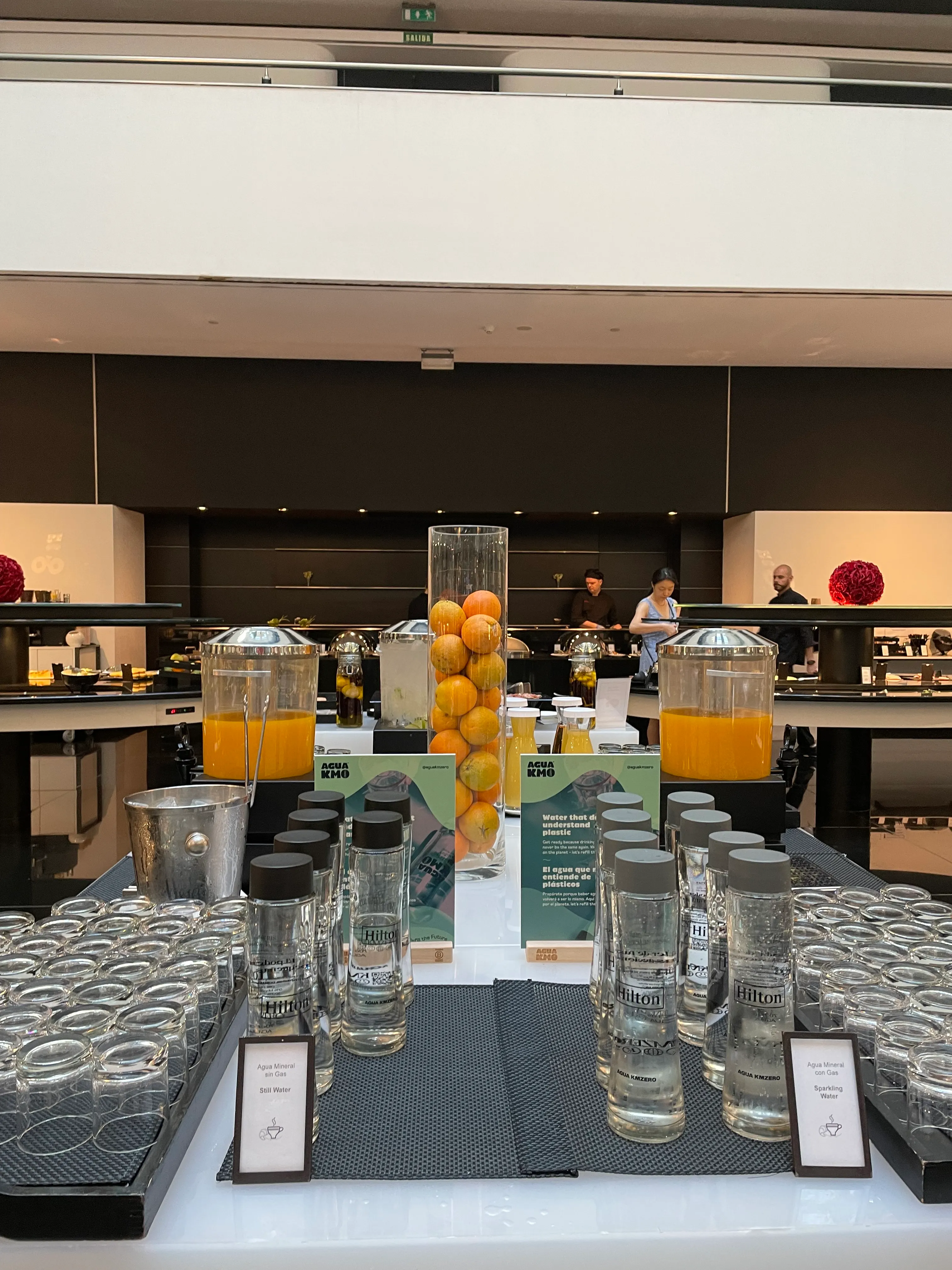 ontbijtbuffer Hilton Madrid Airport