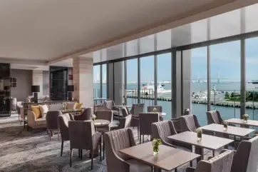 InterContinental Yokohama Pier 8 Intercontinental Club Lounge