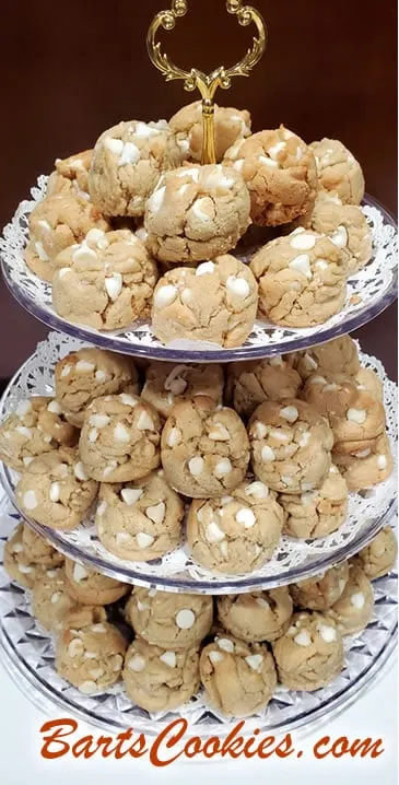 Bart Smith Makes The World's Best Wedding White Chocolate Chip Cookies (BartsCookies.com)