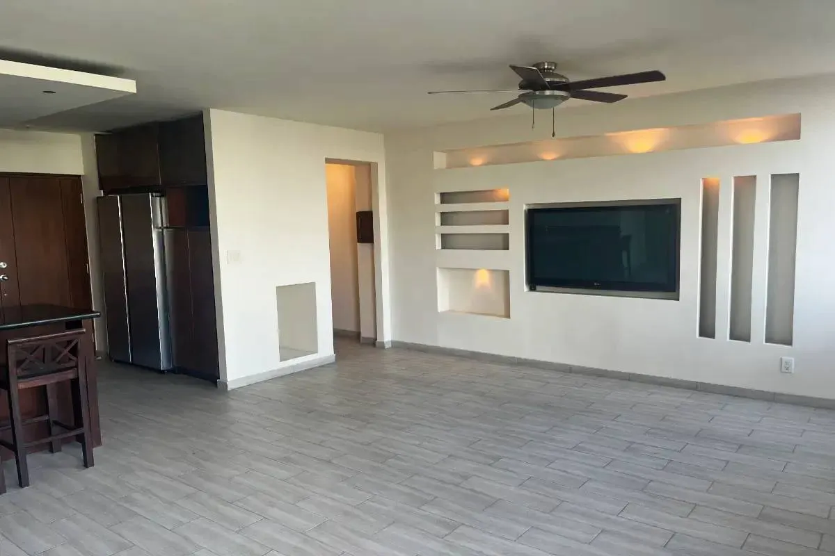 EL CANGREJO PANAMA LIVING 02