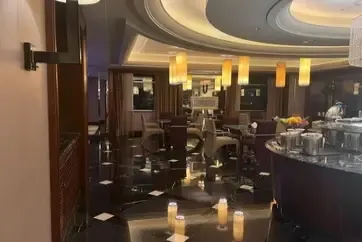 Crowne Plaza Shanghai Fudan Executive Lounge Food Display
