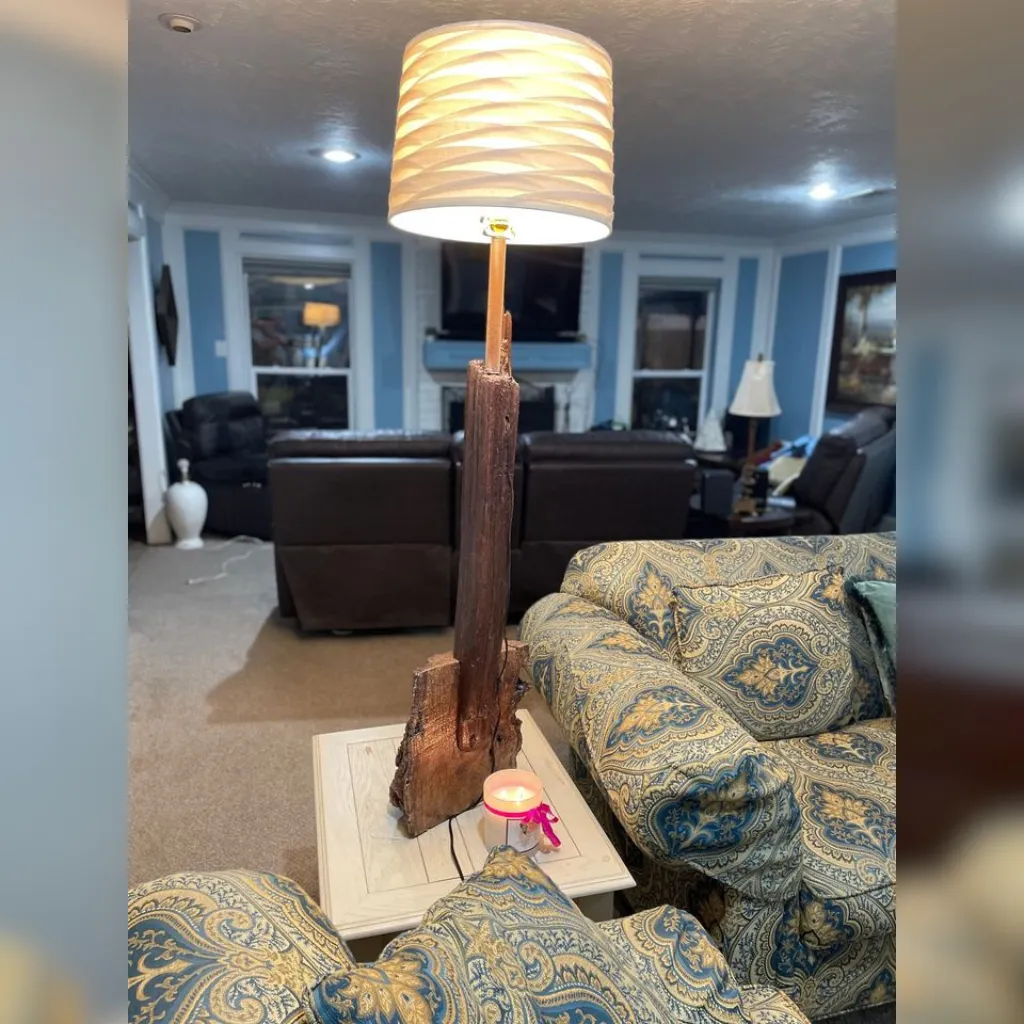 Wood Burrow Lamp