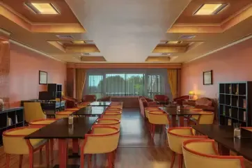 Rome Marriott Park Hotel M Club Lounge