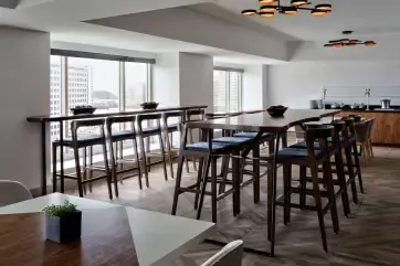 Marriott Dallas Las Colinas M Club Lounge