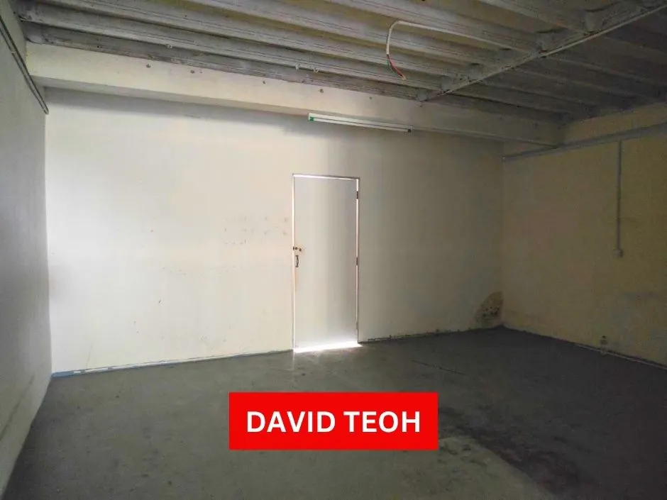 3-storey light industrial factory warehouse for rent at permatang tinggi
