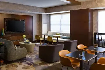 Renaissance Las Vegas Hotel Club Lounge