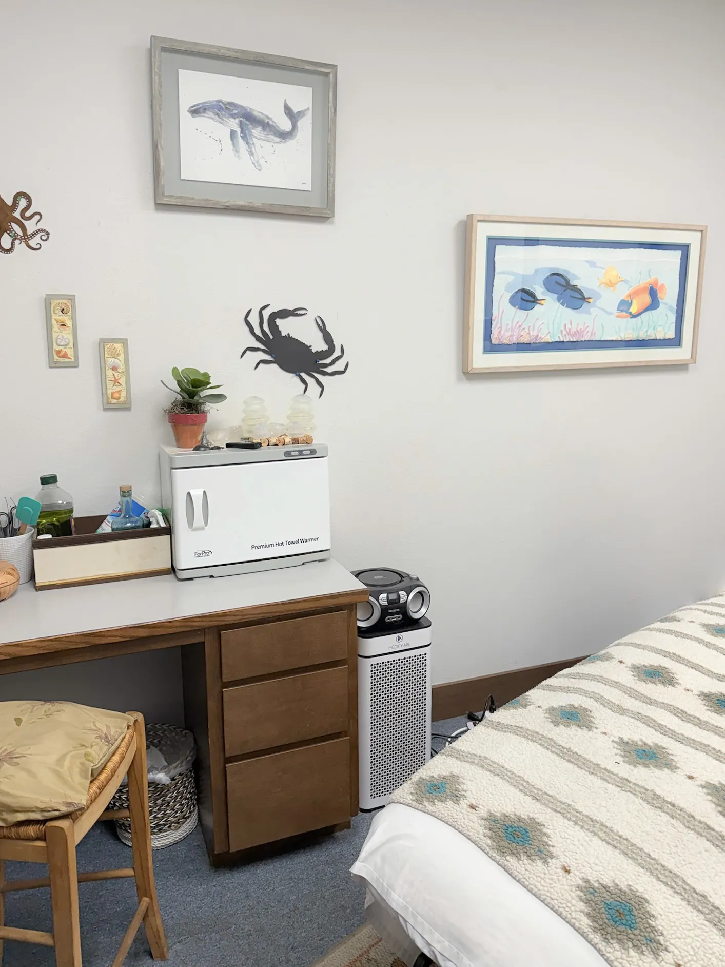 Massage in Edmonds / Lynnwood with Julie Bautista LMP at Bautista Method Studio.