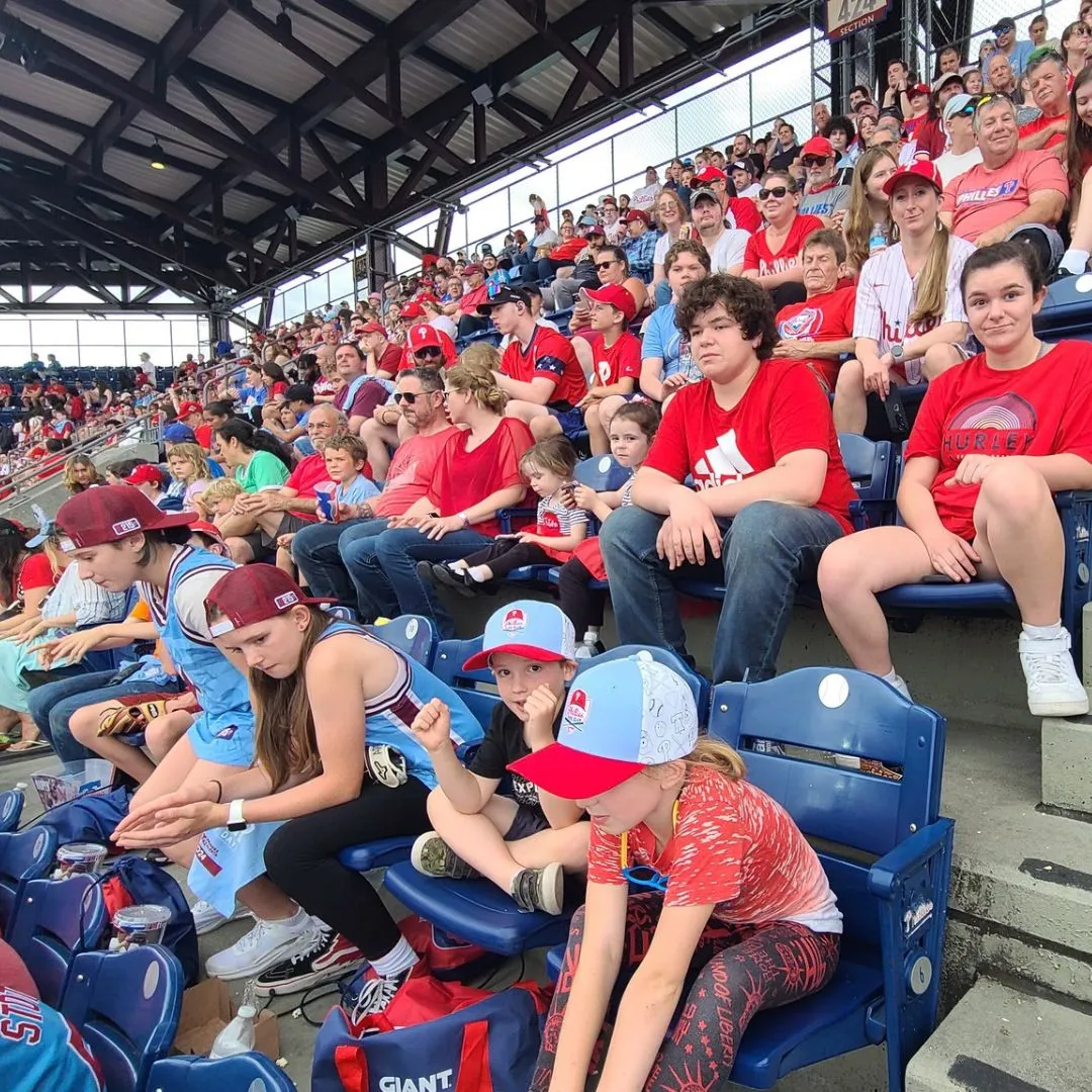 homeschool-phillies-game