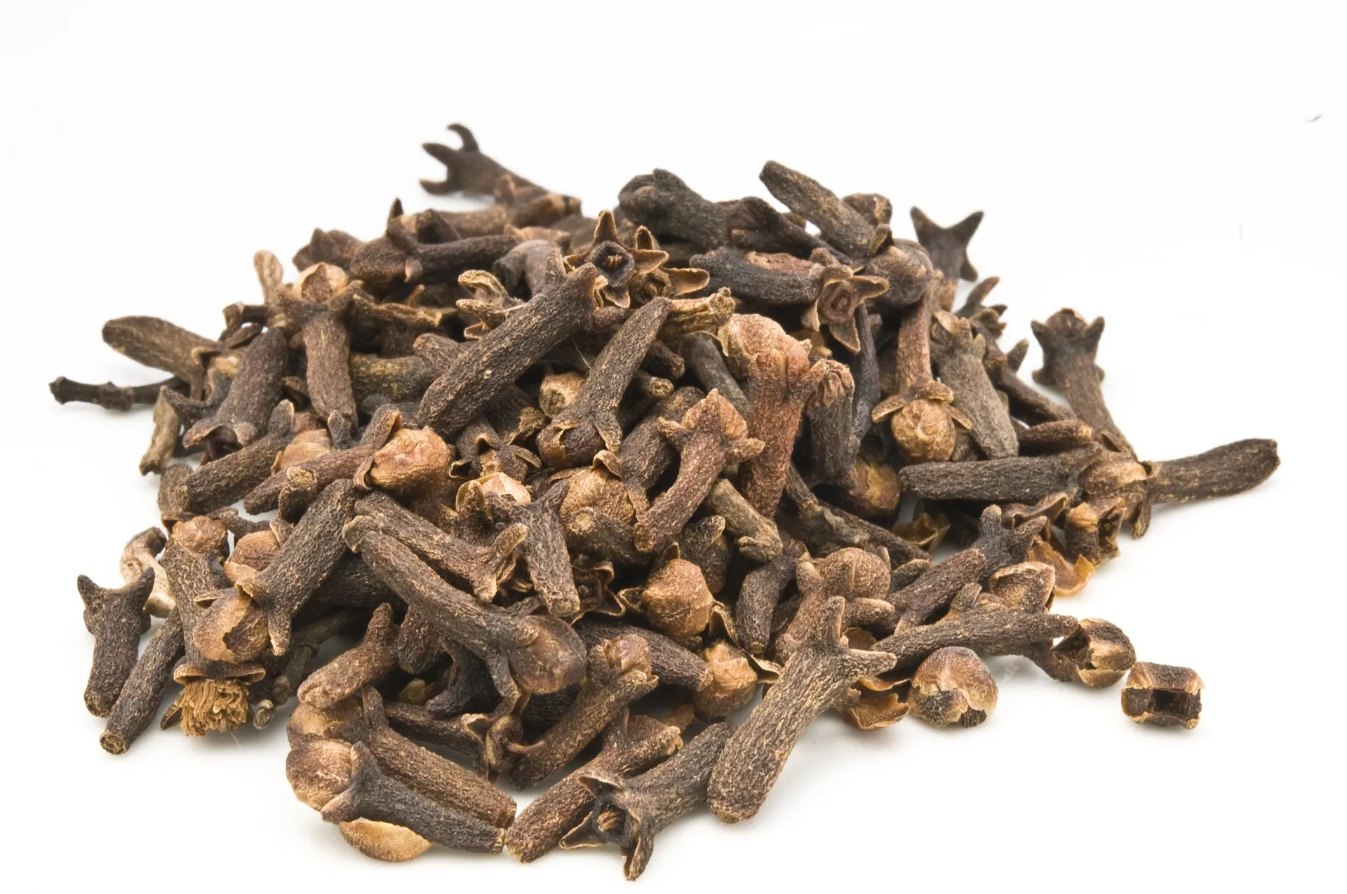 Clove buds carry a significant aroma