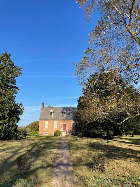 Front view of Faulcon House at Smith's Fort in Surry Virginia