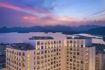 Midtown Shangri-La, Hangzhou  Exterior