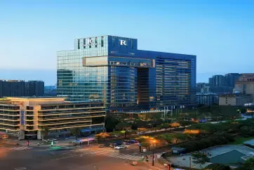 Renaissance Hangzhou Northeast Hotel Exterior