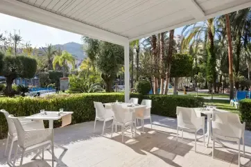 Meliá Benidorm The Level Outdoor Terrace