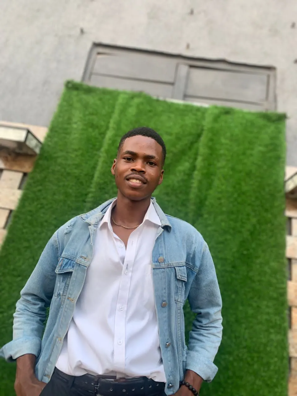 Folarin Raphael - Mastereto