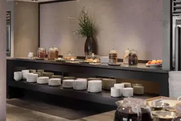 Grand Hyatt Taipei Executive Lounge Snacks