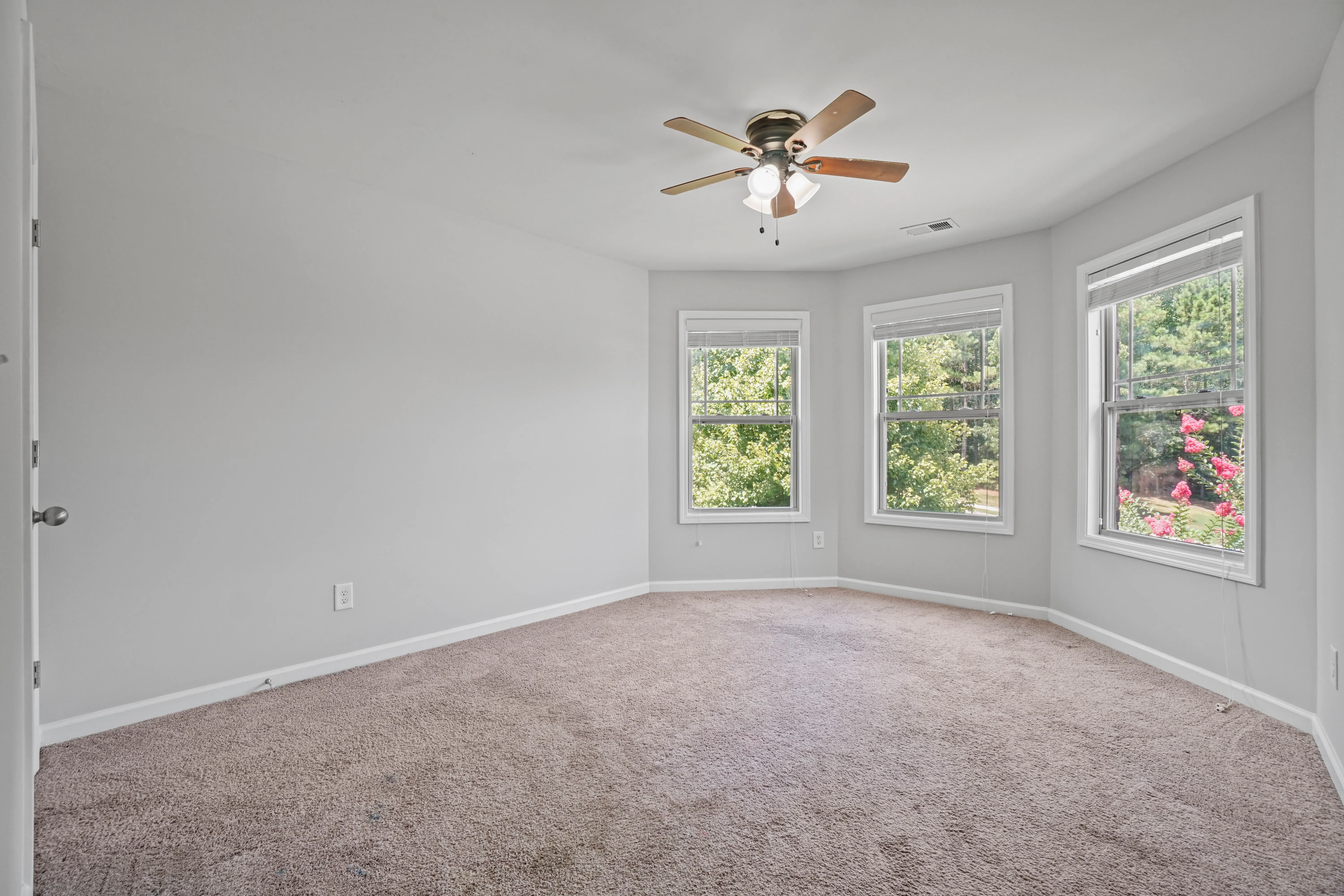 978 Grand Ivey Pl Dacula GA 30019