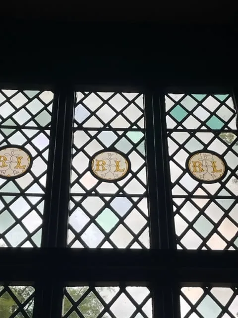 r langley window decor at agecroft hall