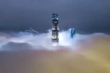 J Hotel Shanghai Tower in the Clouds