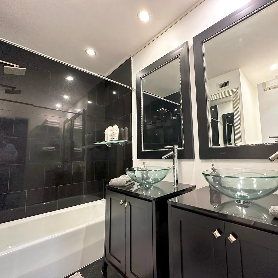 Bathroom 5: Luxurious Bathtub, Shower Combo, and Dual Sinks Oasis