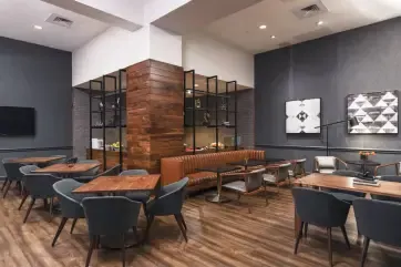 The Worthington Renaissance Fort Worth Hotel M Club Lounge