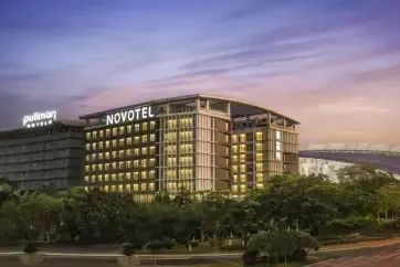 Novotel Guangzhou Baiyun Airport Exterior Dusk