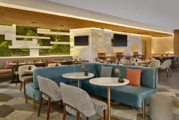 Sheraton Amsterdam Airport Hotel and Conference Center Sheraton Club lounge