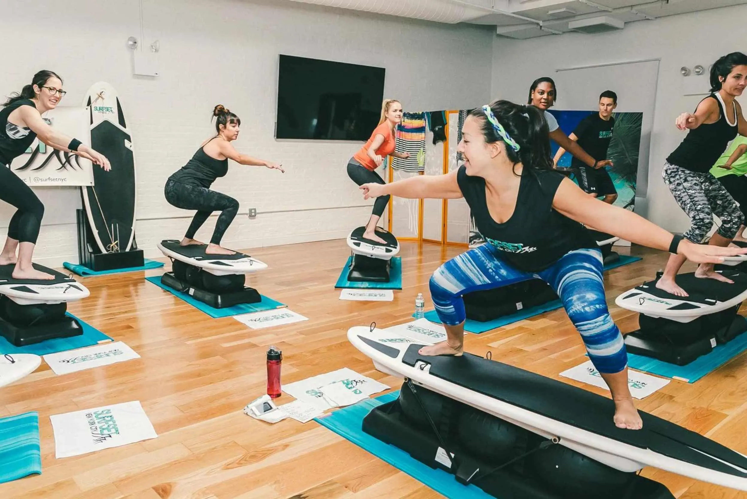 beginner surf class