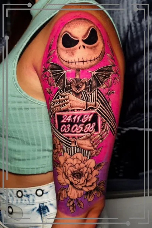Imagen tatuaje de un bujo en estilo neo tradicional  