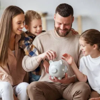 family donating federal exchange notes