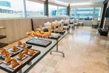 Sheraton Guayaquil Hotel Sharaton Club lounge