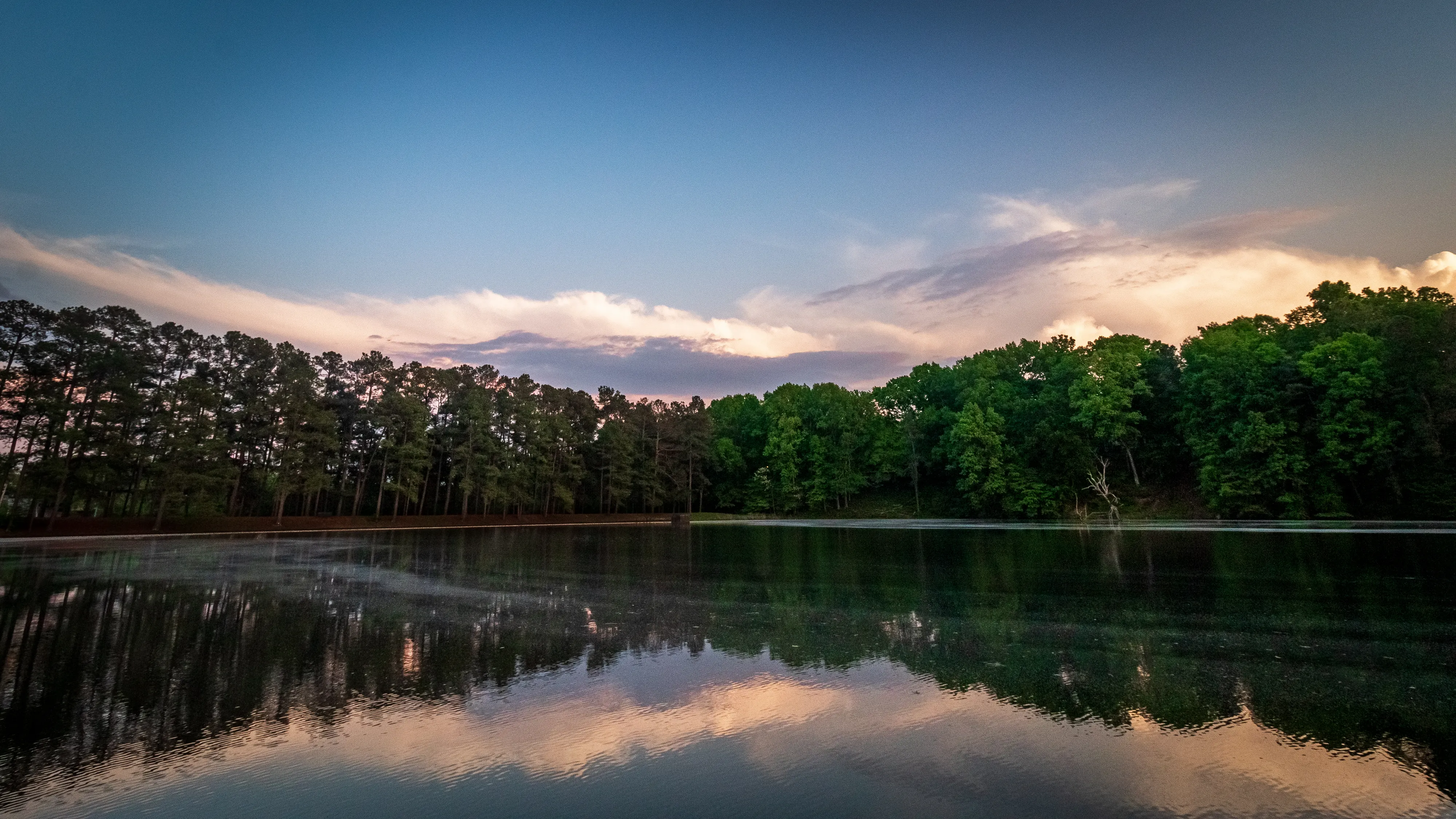 Lake_daytime