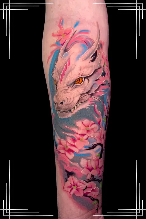 Imagen tatuaje de un bujo en estilo neo tradicional  