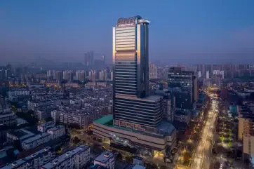 Sheraton Nanjing Kingsley Hotel & Towers Exterior