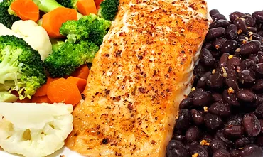 Bart Smith's Grilled Salmon, Steamed Veggies & Black Beans