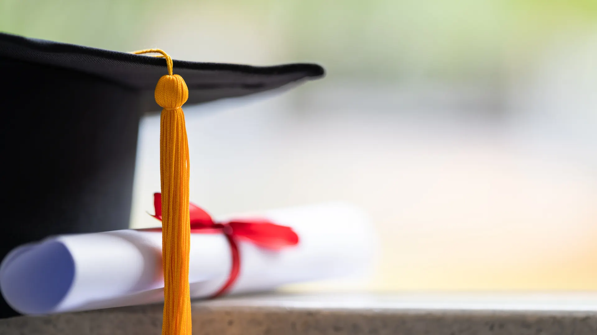 La paradoja de la certificación: diplomas modernos que enmascaran la ausencia de competencias digitales aplicadas