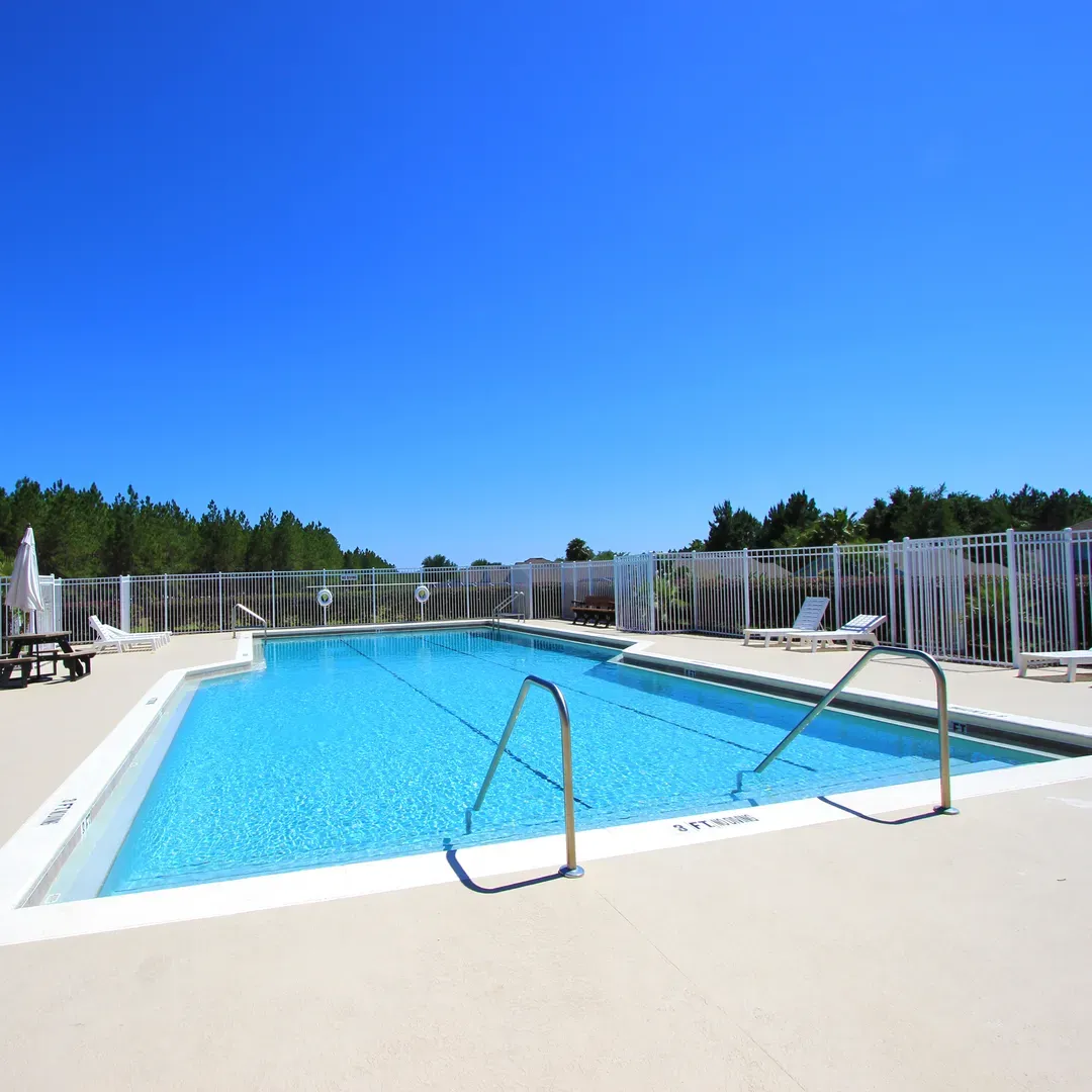  sun loungers or seating areas surrounding the pool