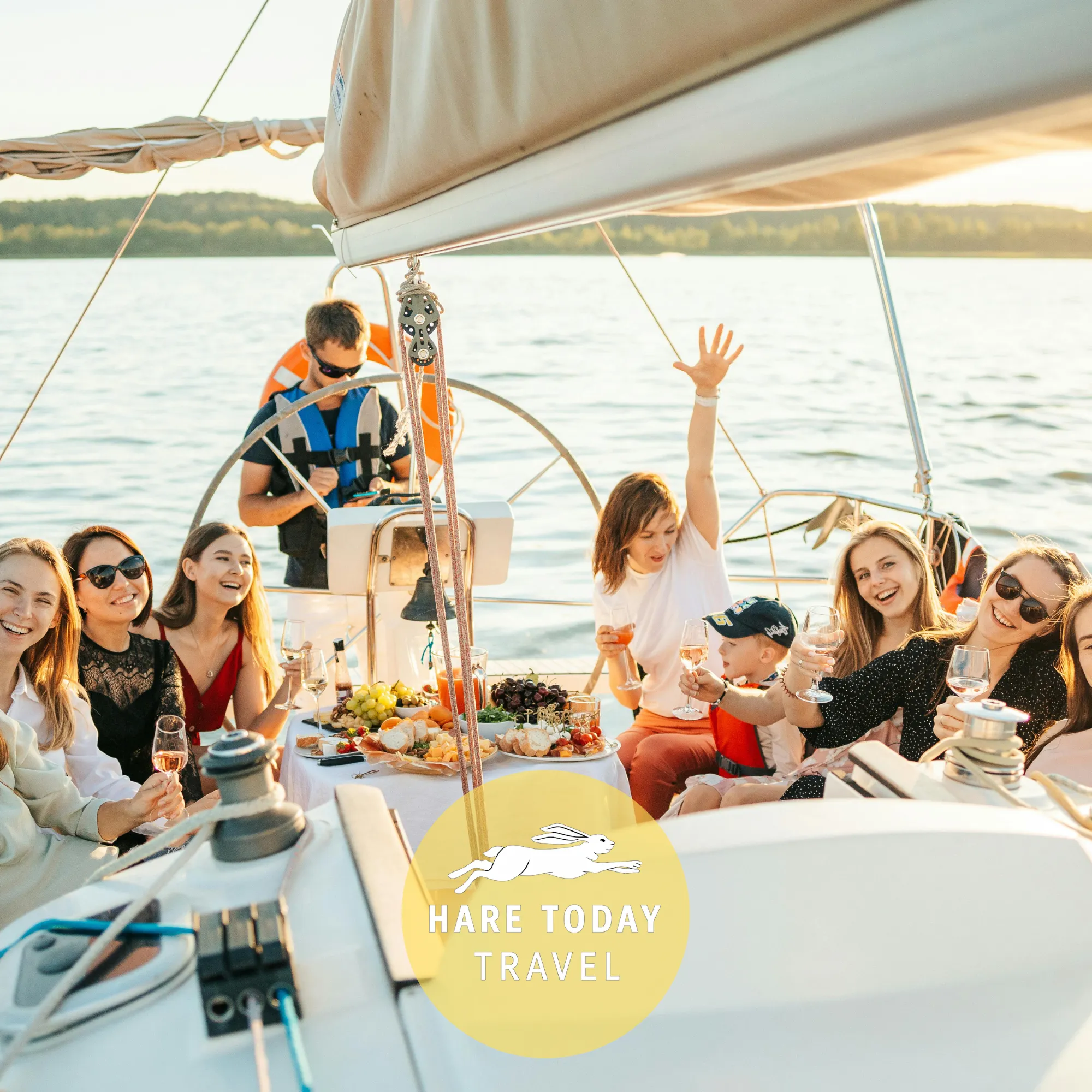 Boat hire with Hare Today Independent Travel 