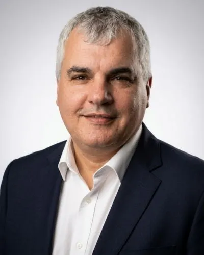 Matthew Bulat — CAIO / AI Strategy Leader / Founder, Expert AI Prompts