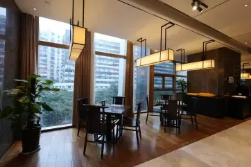 DoubleTree by Hilton Hotel Chongqing - Nan'an Executive Lounge