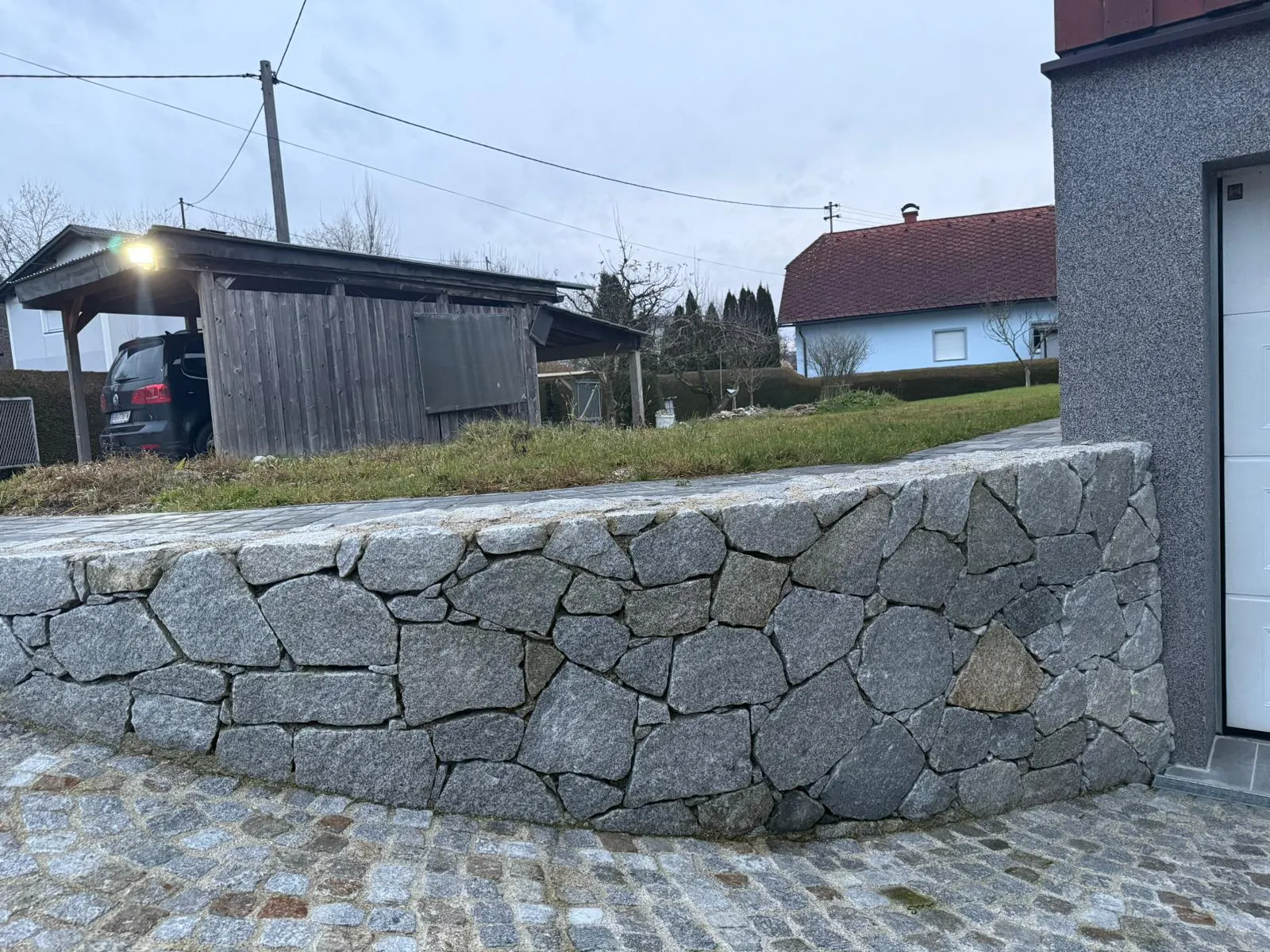 Naturstein Mauer aus Granit