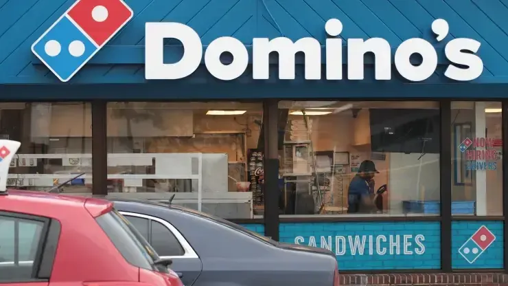 Dominos