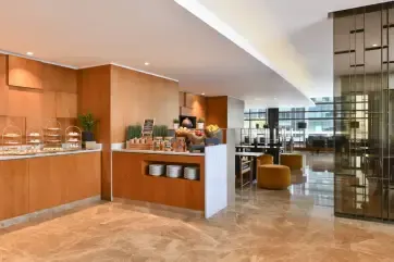 Marriott Marquis City Center Doha M Club Lounge