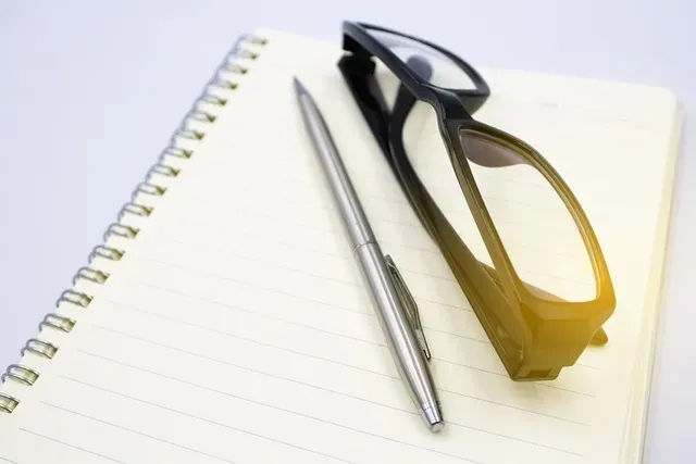 keep it simple and take notes to get started on becoming a virtual assistant