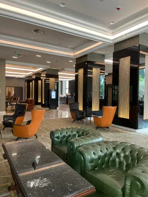 Hilton Podgorica Crna Gora lobby