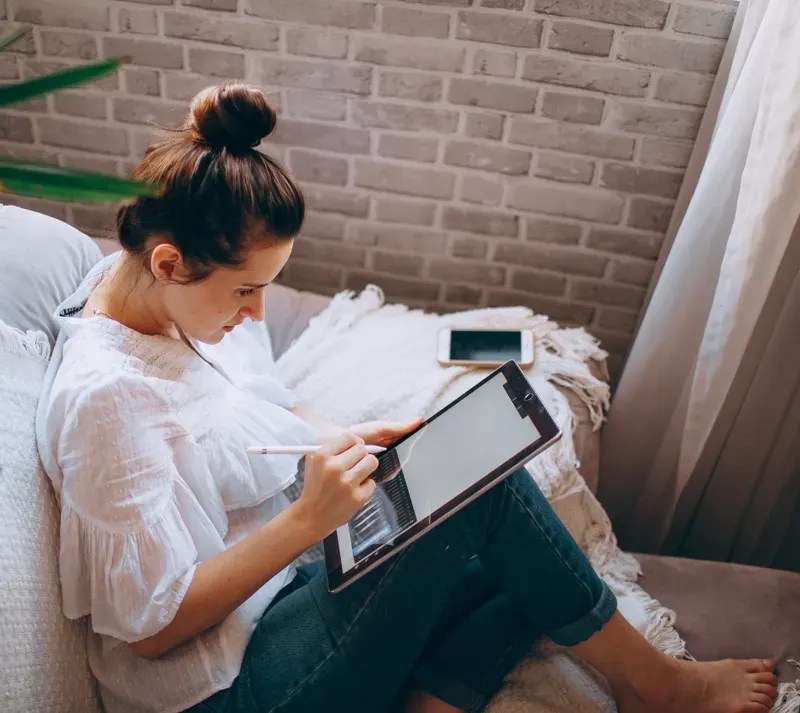 women working 