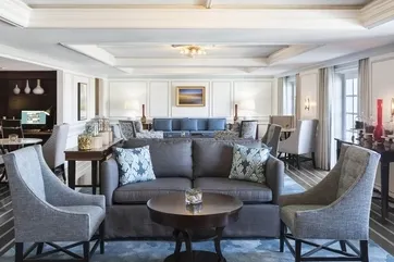 The Ritz-Carlton, Marina del Rey  Executive Lounge