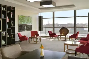 Mövenpick Hotel Amsterdam City Centre Business Centre