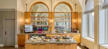 Fairmont Palliser Gold Lounge Snacks & Drinks