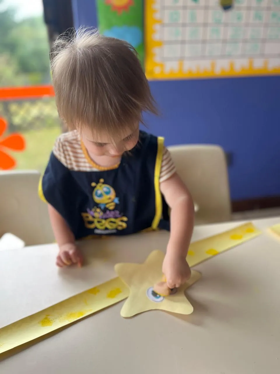 Actividad Método Montessori grupo pequeño en WonderBees Preschool , Cayalá Zone 16
