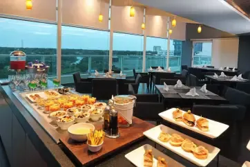 Crowne Plaza Villahermosa Buffet Spread